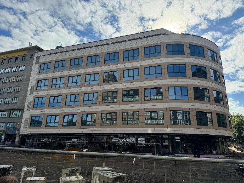 Bilder AllDent Zahnzentrum Essen