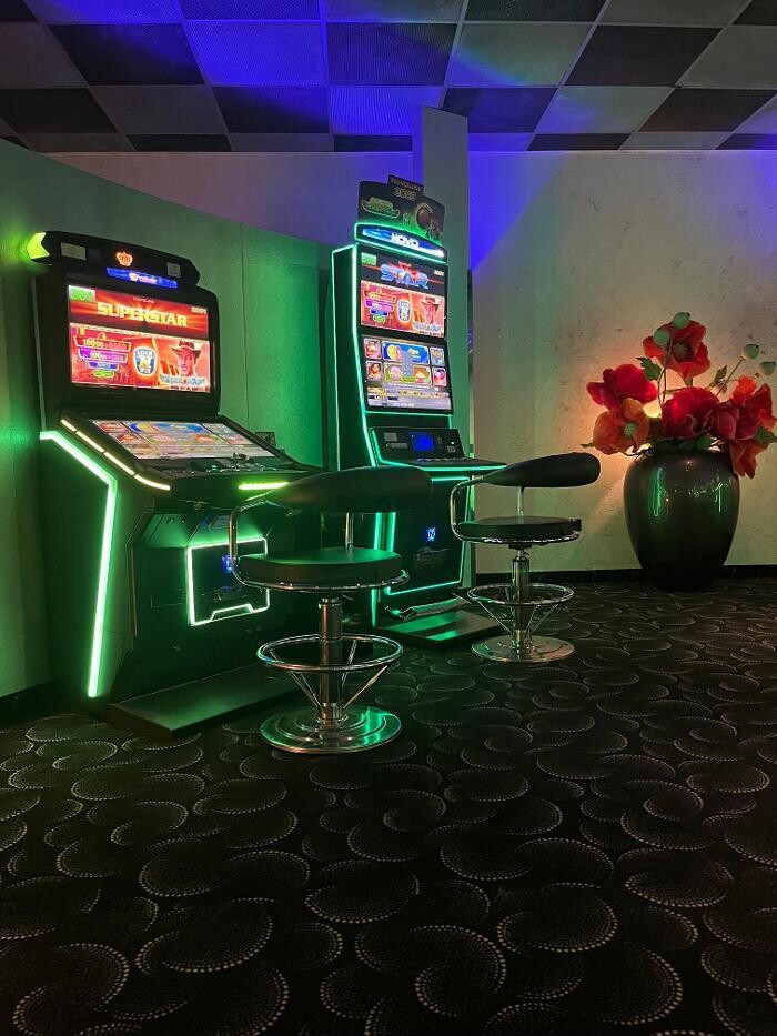 Bilder MAGIC Spielhalle Germering