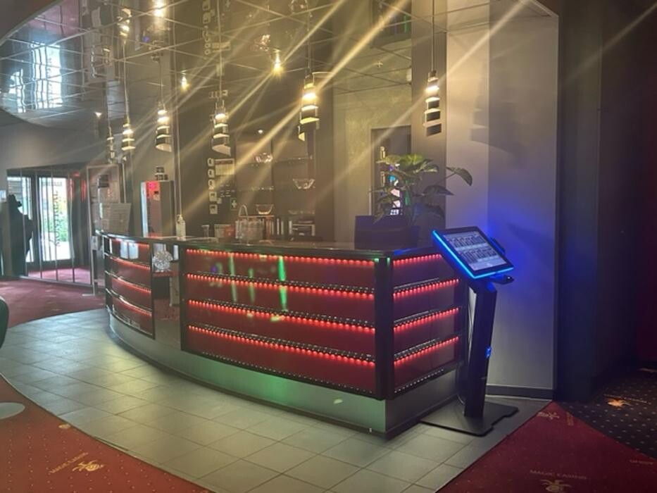 Bilder MAGIC Spielhalle Frankfurt