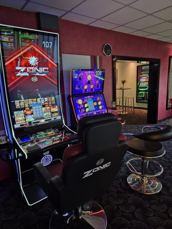 Bilder Magic Spielhalle MC21 Zeil am Main