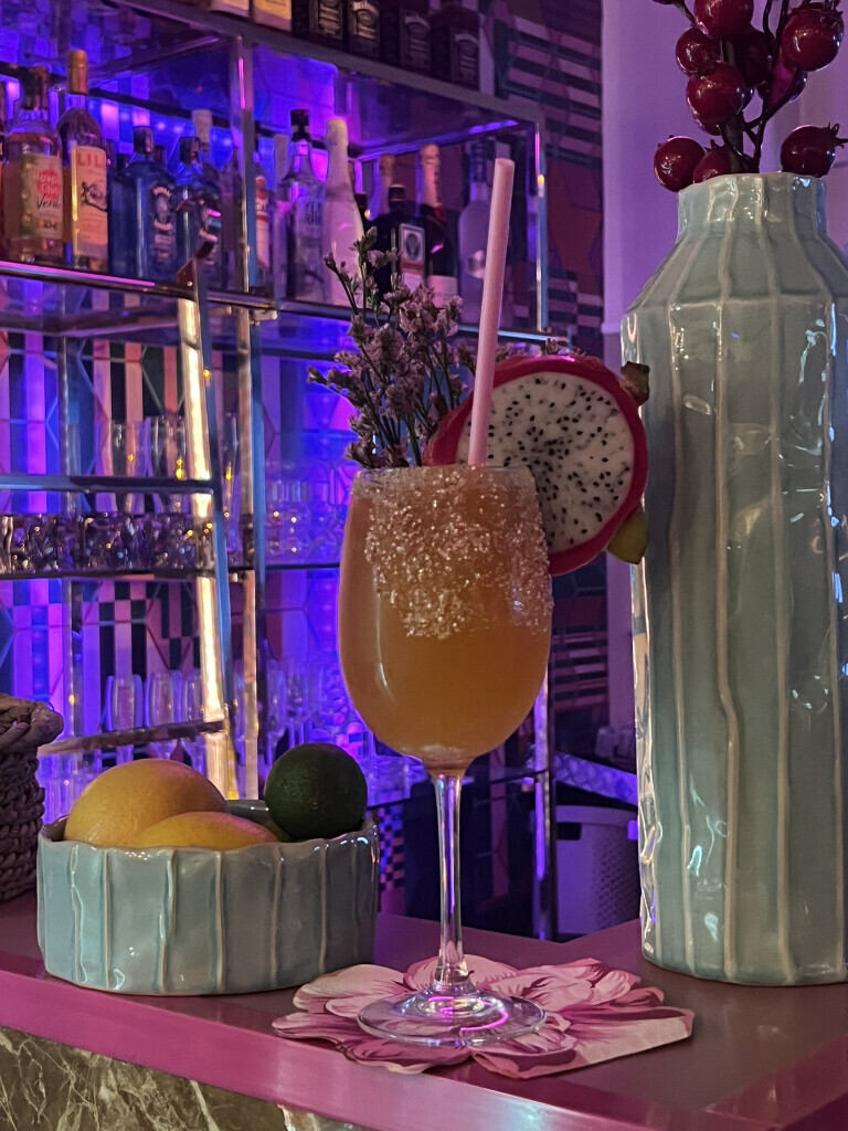 Bilder Noparadise Bar