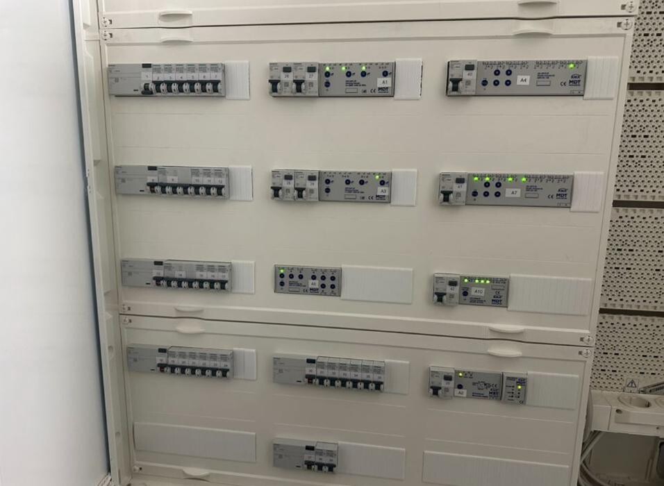 Bilder SOLARA & COMBE ELEKTROTECHNIK GMBH