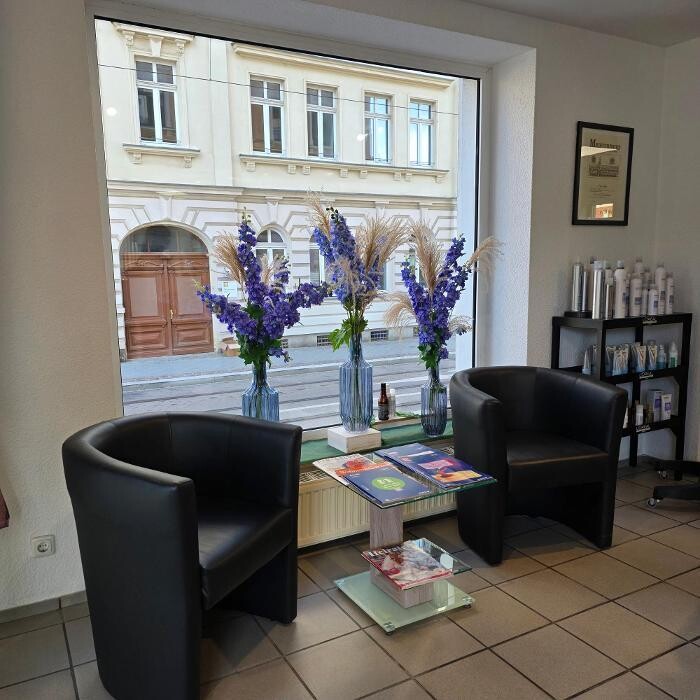 Bilder Hair Line Schönefeld
