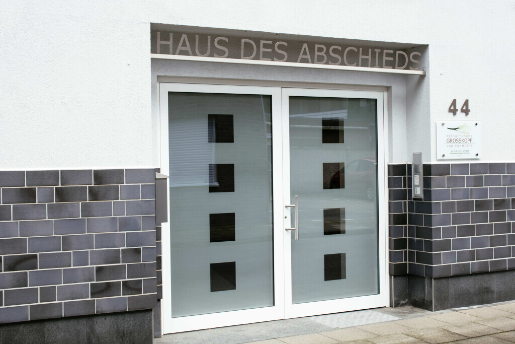 Bilder Bestattungen Großkopf | van Sommeren - Teil der mymoria Familie