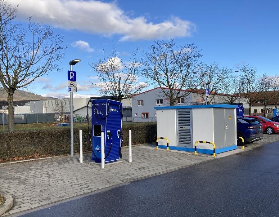 Bilder Aral pulse Ladestation