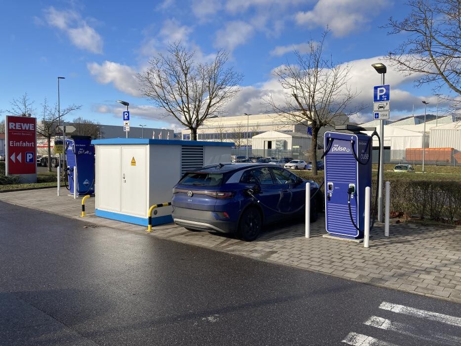 Bilder Aral pulse Ladestation