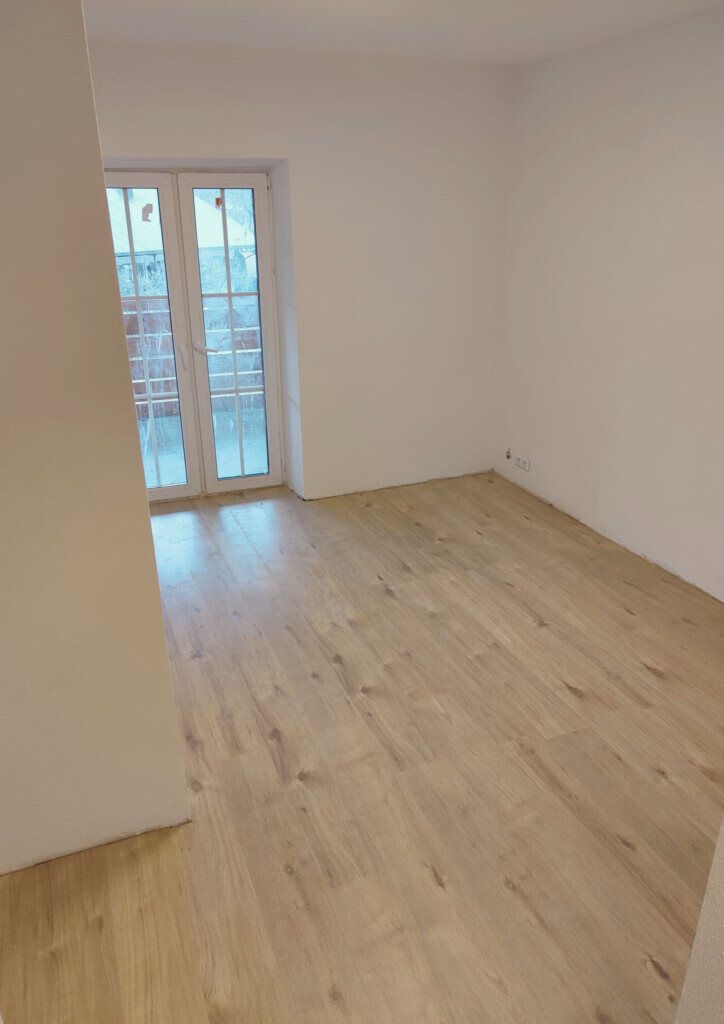 Bilder Der Heimwerker24 - Gebäudemanagement & Hausmeisterservice - Valeri Schmal