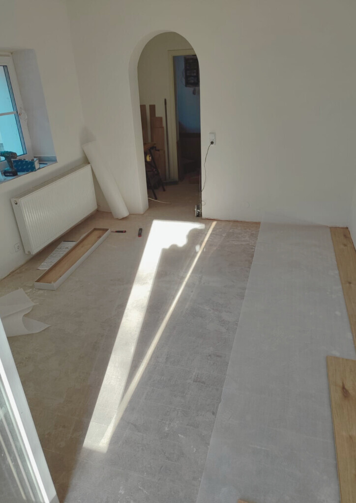 Bilder Der Heimwerker24 - Gebäudemanagement & Hausmeisterservice - Valeri Schmal