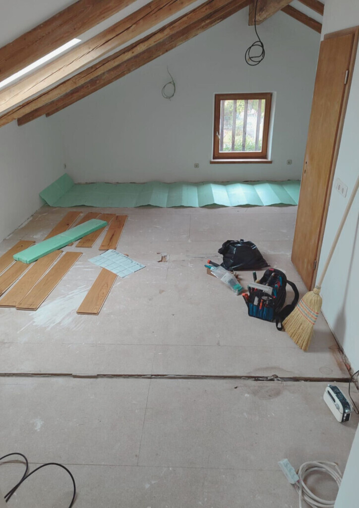 Bilder Der Heimwerker24 - Gebäudemanagement & Hausmeisterservice - Valeri Schmal