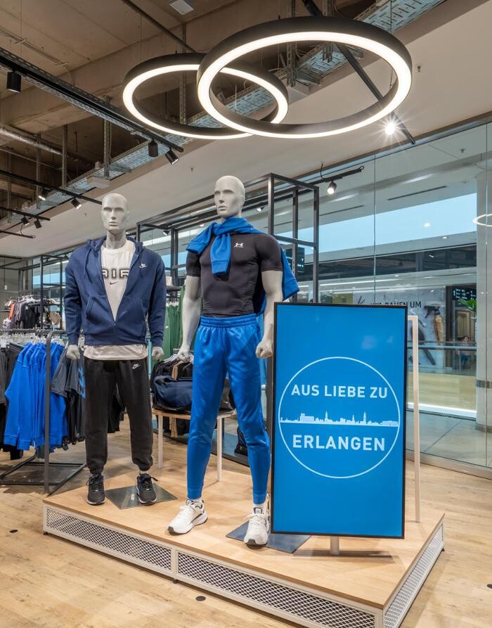 Bilder INTERSPORT Voswinkel Erlangen Arcaden