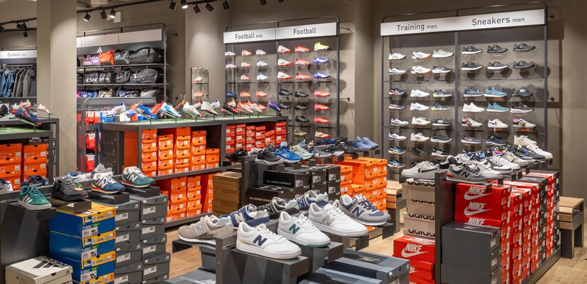 Bilder INTERSPORT Voswinkel Erlangen Arcaden