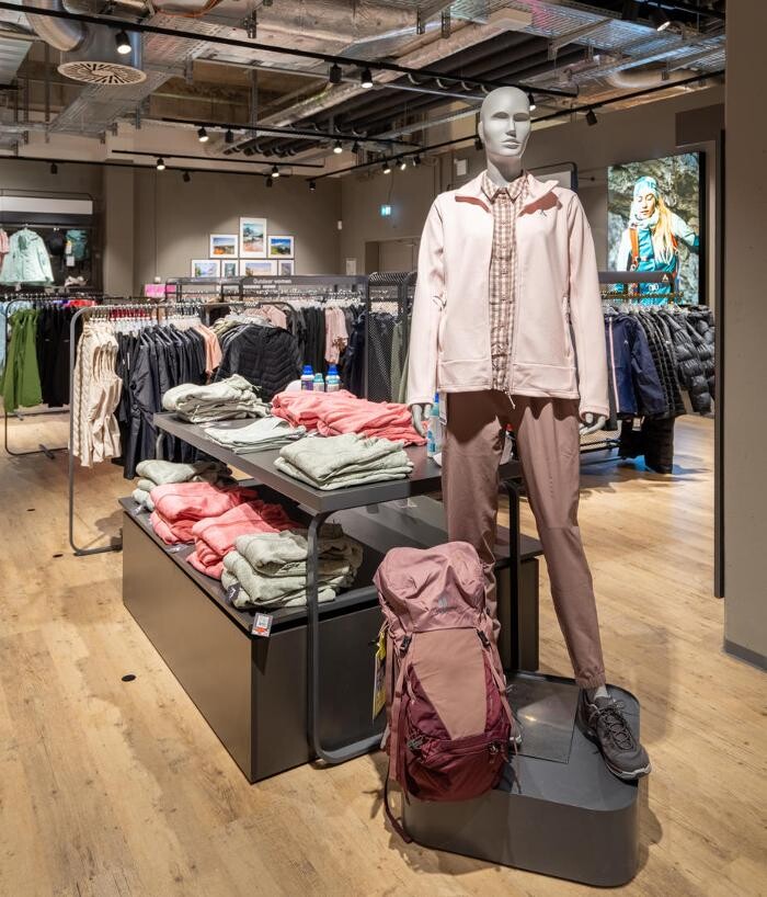 Bilder INTERSPORT Voswinkel Erlangen Arcaden