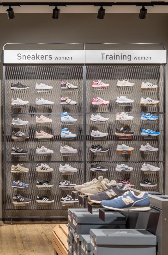 Bilder INTERSPORT Voswinkel Erlangen Arcaden