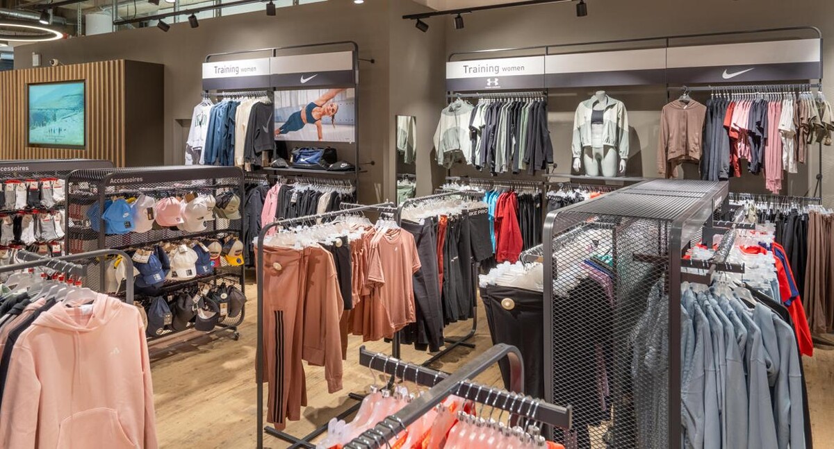 Bilder INTERSPORT Voswinkel Erlangen Arcaden