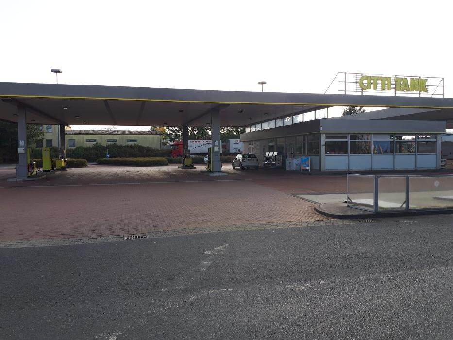 Bilder CITTI Tankstelle