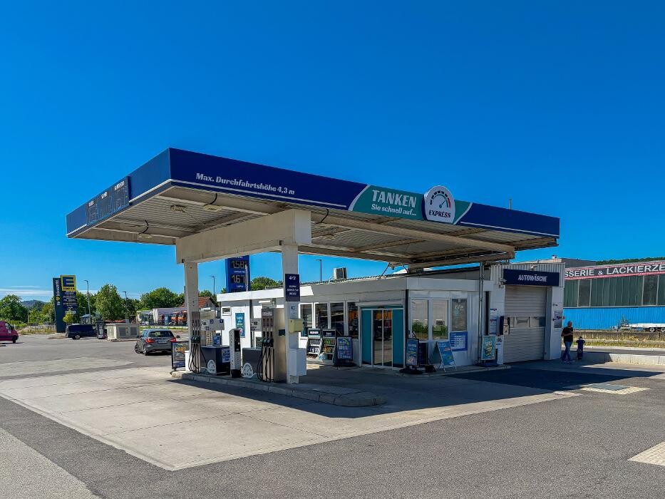 Bilder Tankstelle am E-Center
