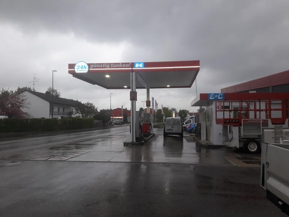 Bilder Tankstelle am E+C
