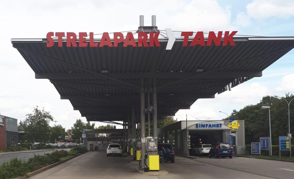 Bilder Strelapark Tankstelle