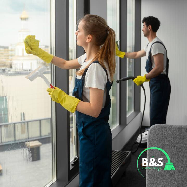 Bilder B&S Blitzeblank Gebäudereinigung