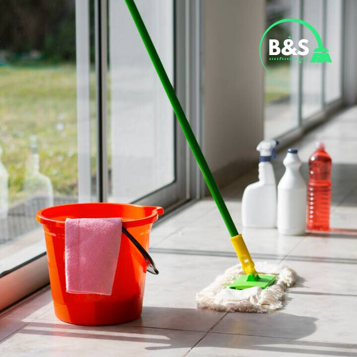 Bilder B&S Blitzeblank Gebäudereinigung