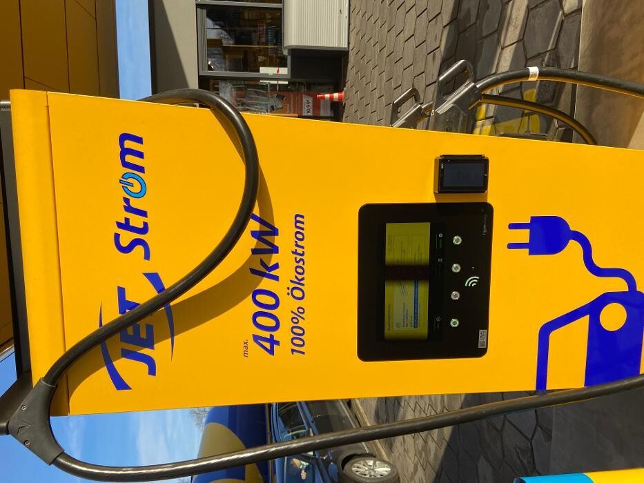 Bilder JET Ladestation