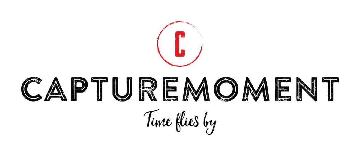 CaptureMoment Logo