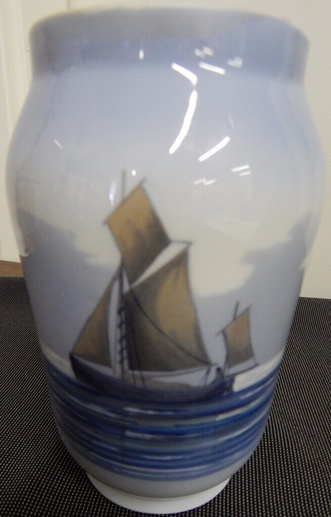 Bilder Hinter der Rosenhecke 64