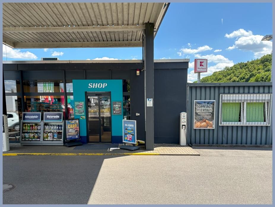 Bilder OKTAN Tankstelle