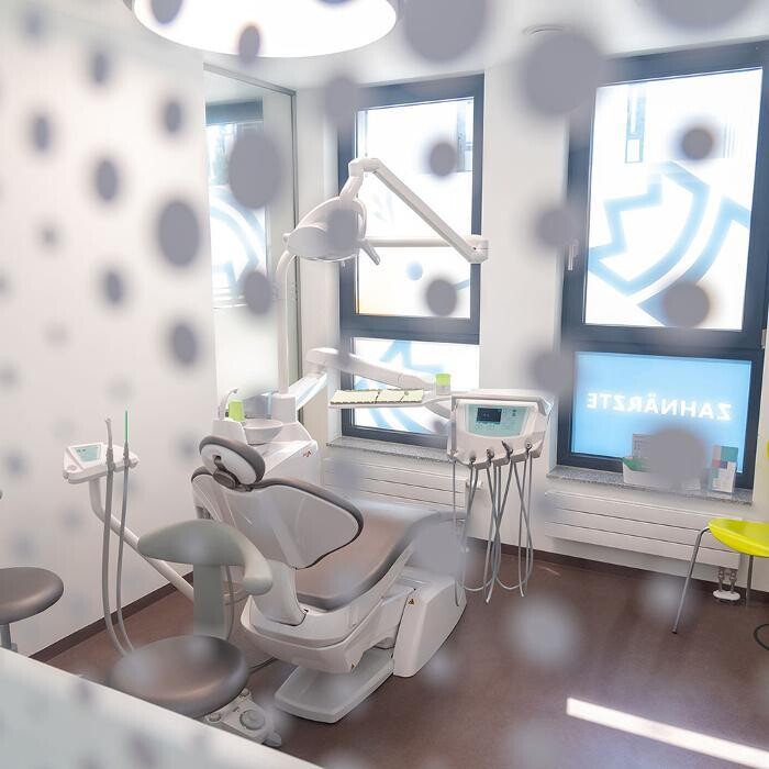 Bilder MEINDENTIST-Praxis Adlershof
