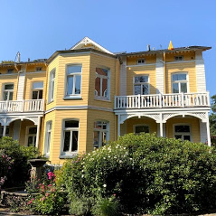 Bilder Zahnarztpraxis in der Landratsvilla Eckernförde | DDent Praxisverbund