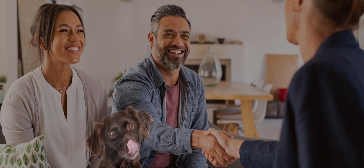 Bilder HUNDherum glücklich mit Hundefutter-Vergleich24 | ANIfit