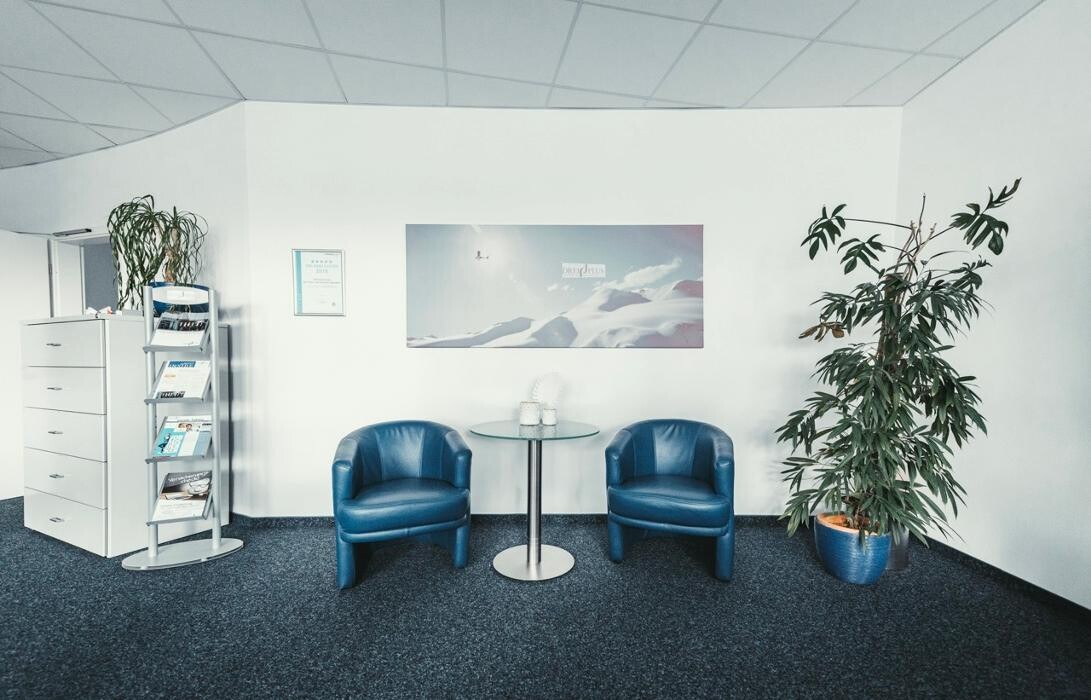 Bilder Finanz- und Versicherungsmakler Backnang | DREI PLUS GmbH