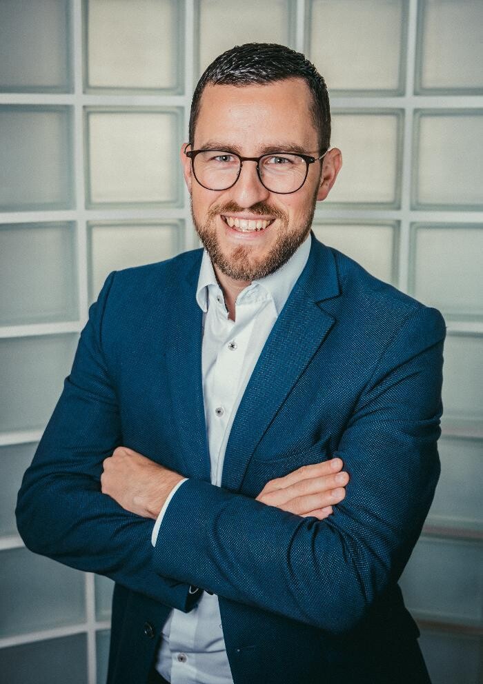 Bilder Finanz- und Versicherungsmakler Backnang | DREI PLUS GmbH