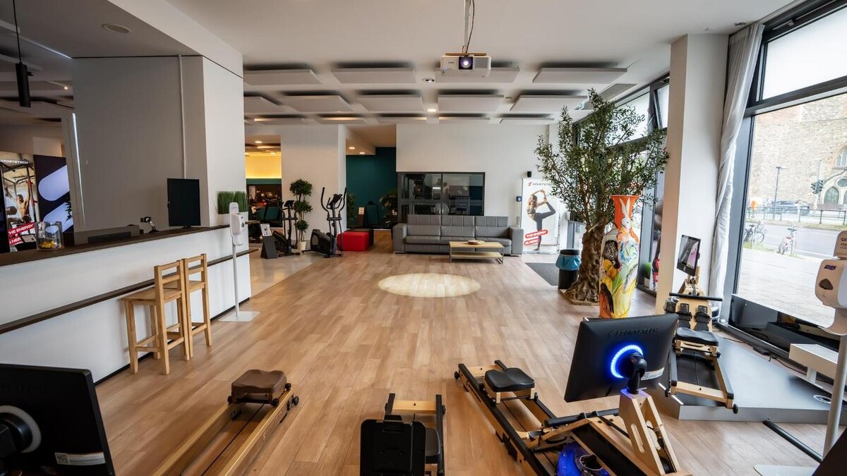 Bilder SPORTSTECH Store Berlin