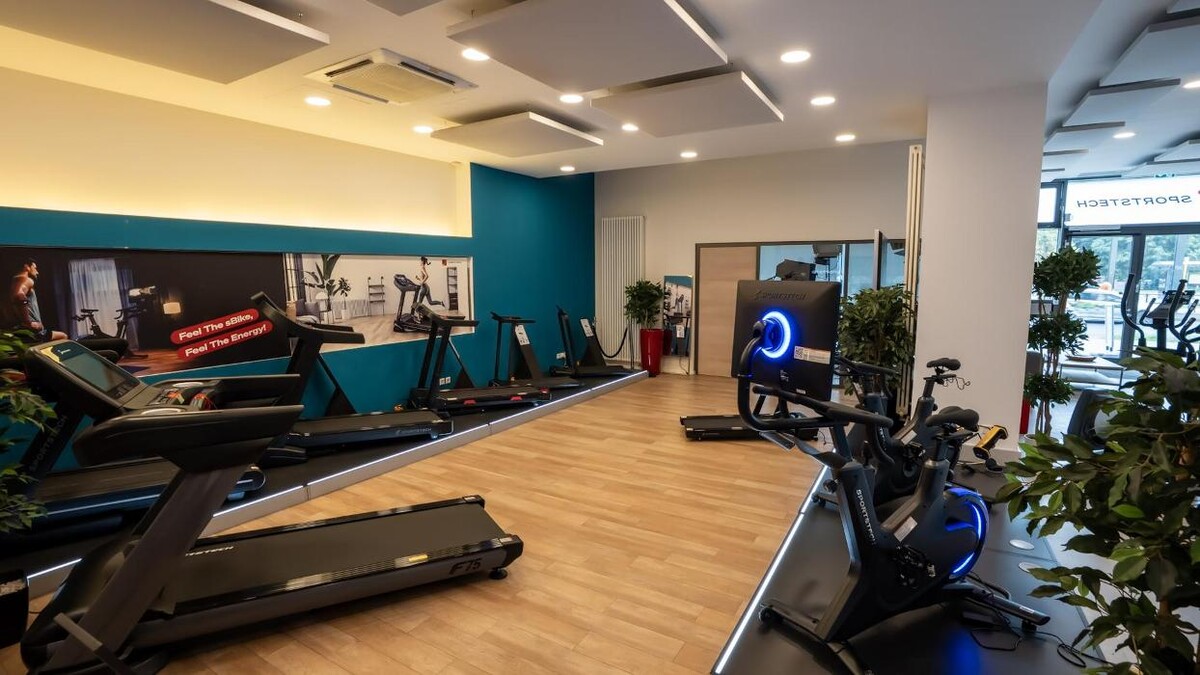 Bilder SPORTSTECH Store Berlin