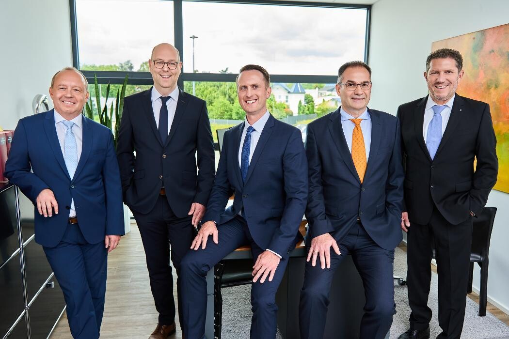 Bilder AZ-Treuhandgesellschaft mbH
