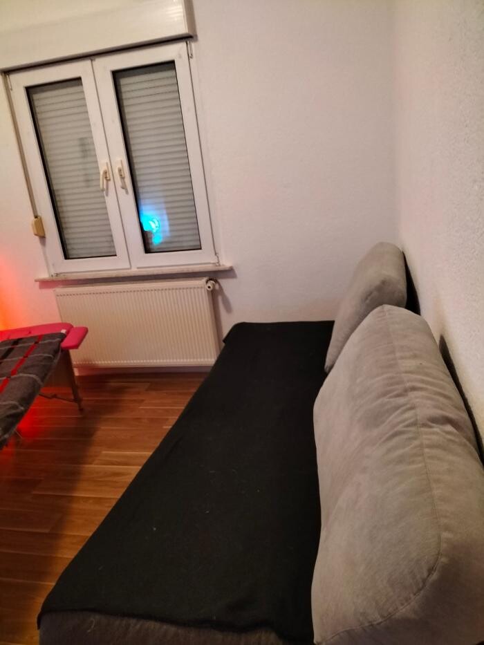Bilder massagelounge Red Flowers