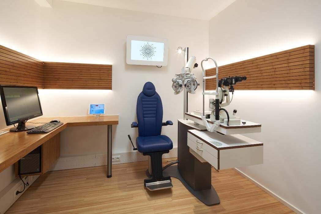Bilder Optik Tannek GmbH
