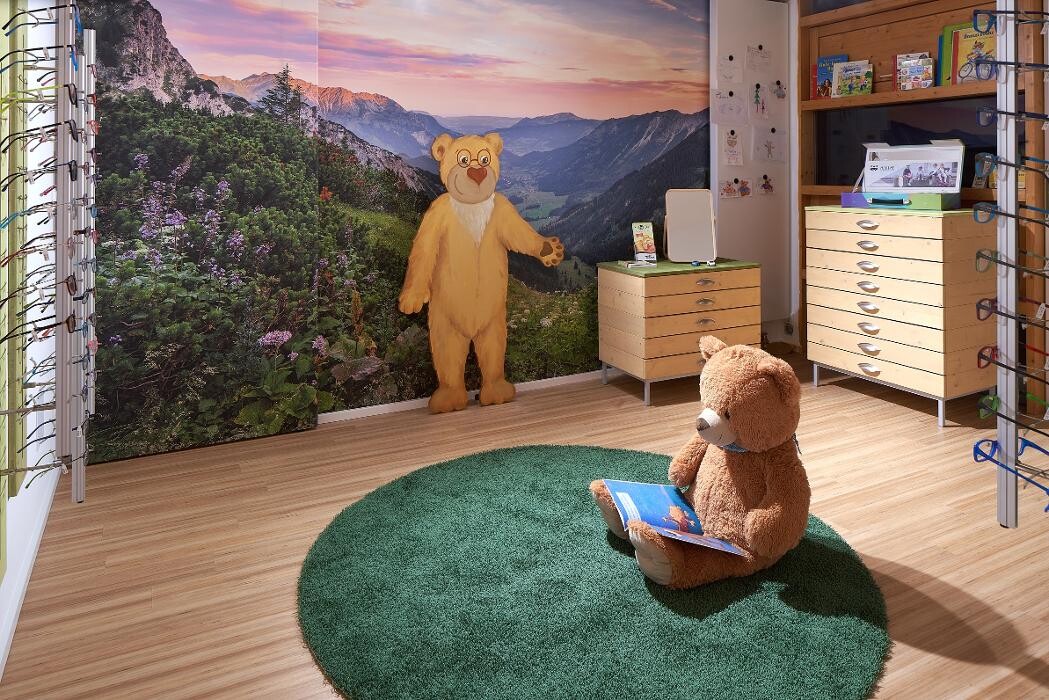 Bilder Optik Tannek GmbH