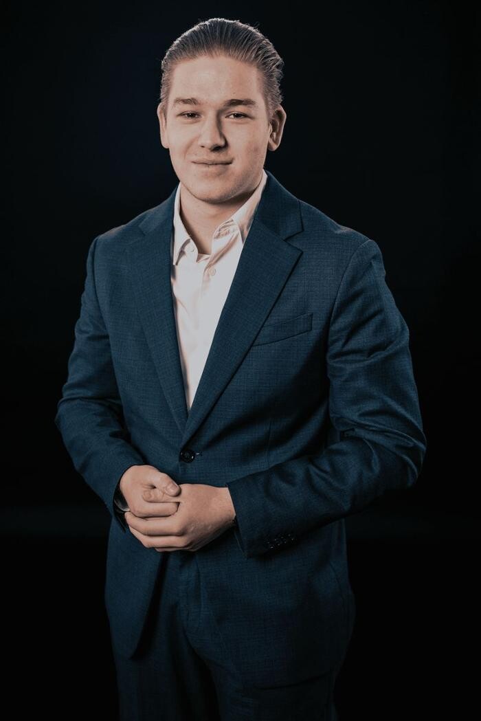 Bilder ERGO Versicherung Linus Grett