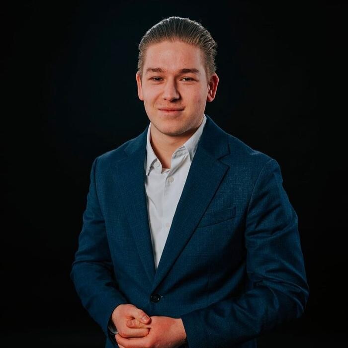 Bilder ERGO Versicherung Linus Grett
