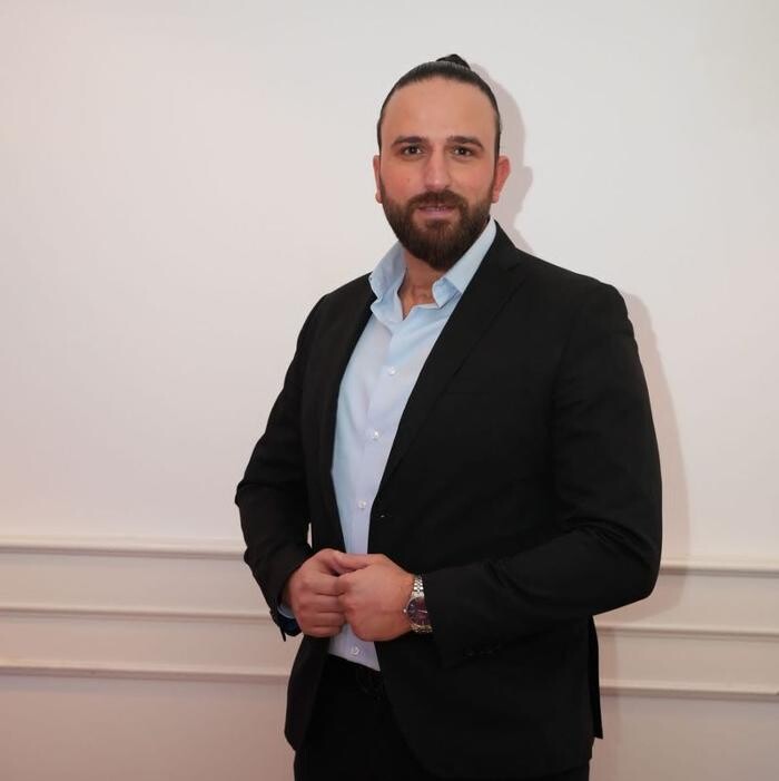 Bilder ERGO Versicherung Onur Özer