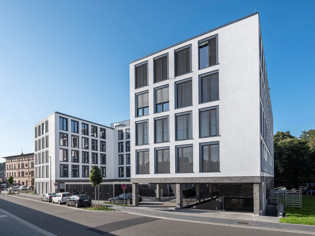 Bilder build and live GmbH