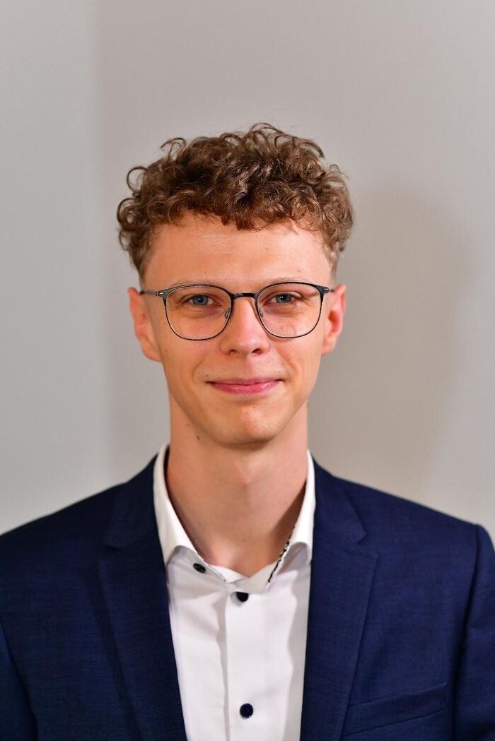 Bilder ERGO Versicherung Max Klimenko