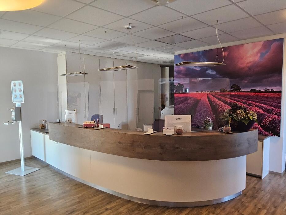 Bilder BISS DESIGN | Kieferorthopädie Vöhringen