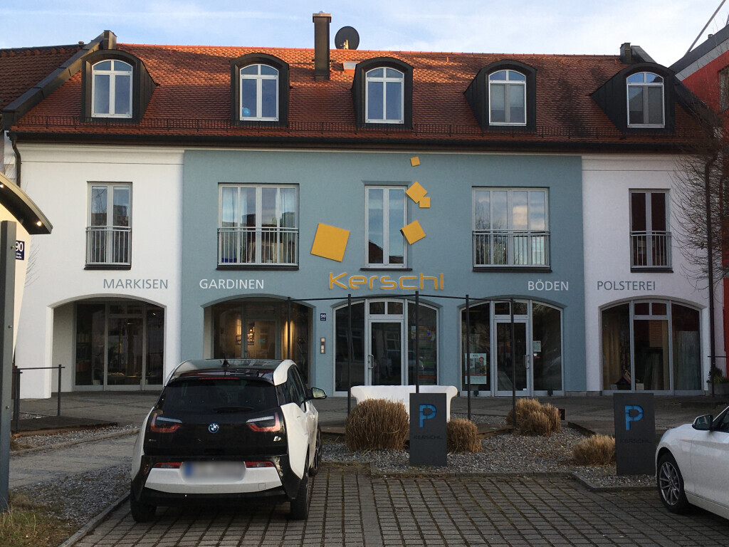 Bilder Raumausstattung Kerschl | Markisen - Gardinen - Böden - Polsterei