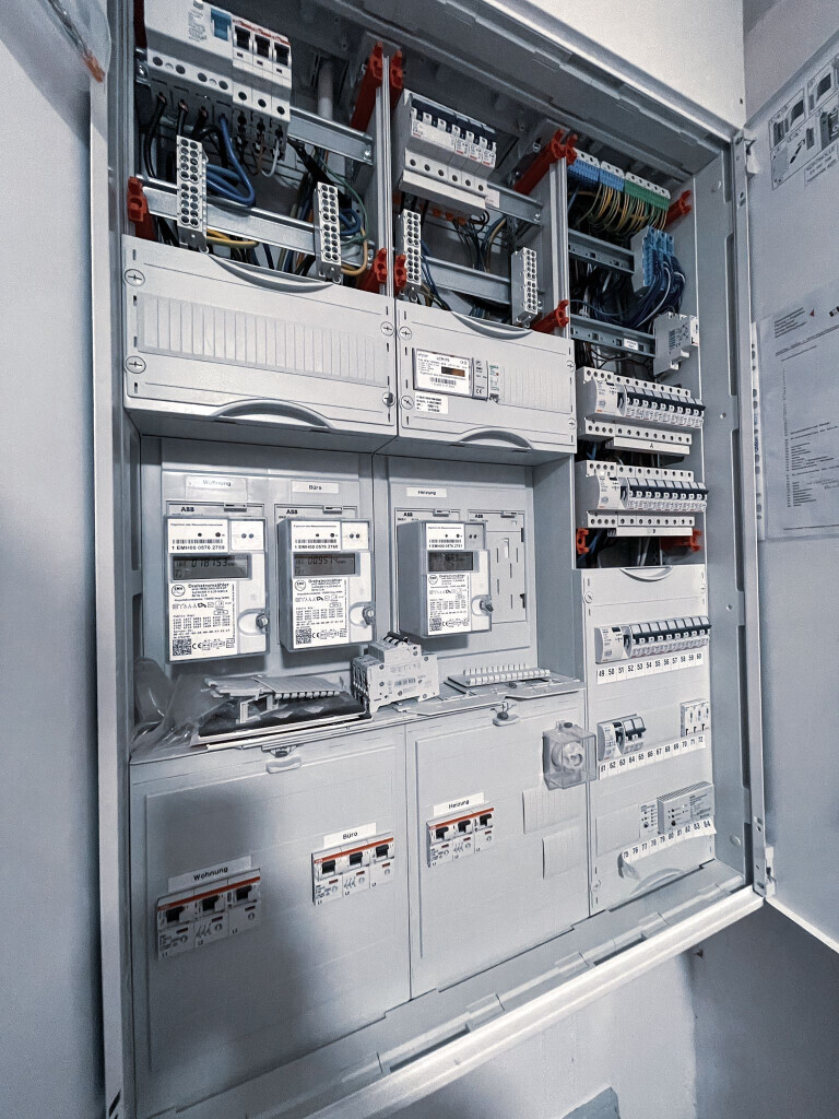 Bilder SST Elektrotechnik