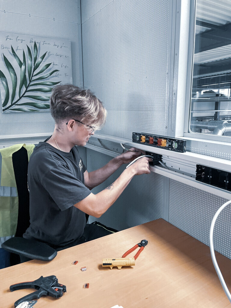 Bilder SST Elektrotechnik