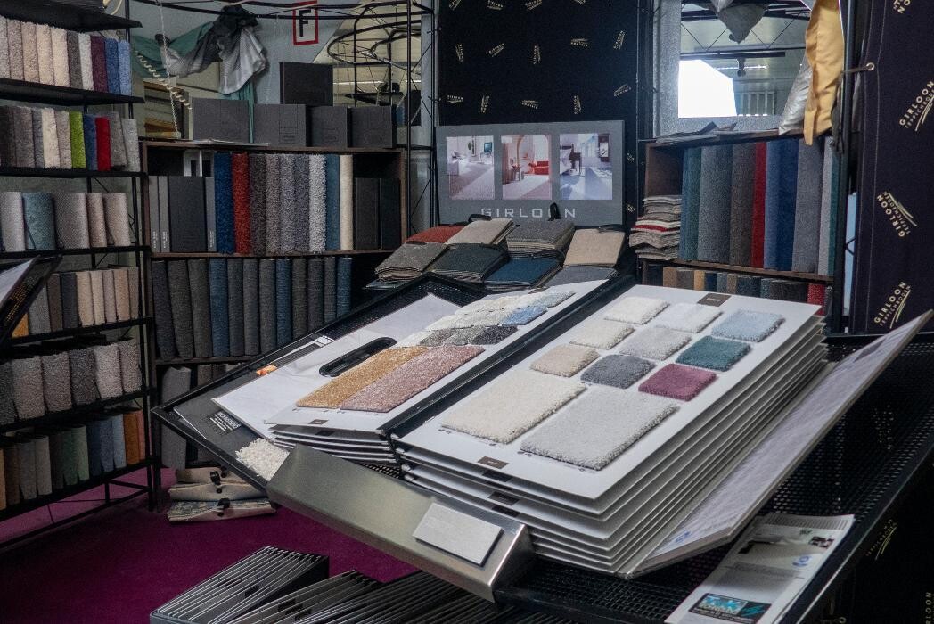 Bilder T & K Wohnstudio - Raumausstattung, Bodenbeläge, Vinylboden, Gardinen