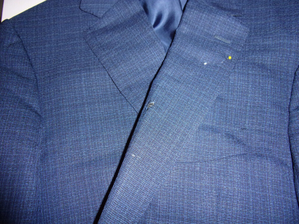 Bilder Kunststopferei Hiltmann - Kunststopfen und Reparatur von Strickkleidung und Businesskleidung